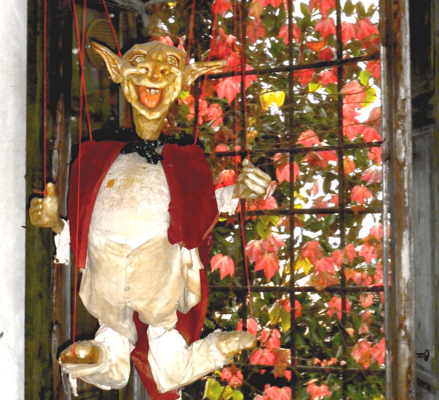 marionette1